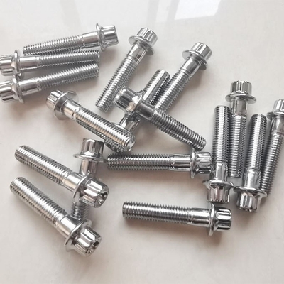 유니버설 스틸 크롬 플래티드 스플릿 림 어셈블리 볼트 M7 x 32mm 바퀴 디자인 없이 스타일 없이 추가 기능 없이