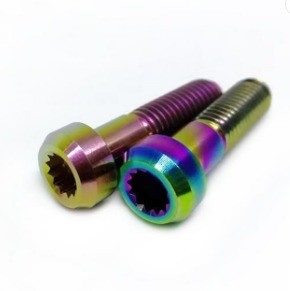 GR5 등급 티타늄 스플릿 림 볼트 M7 x 24MM DIN 표준 자연 마무리