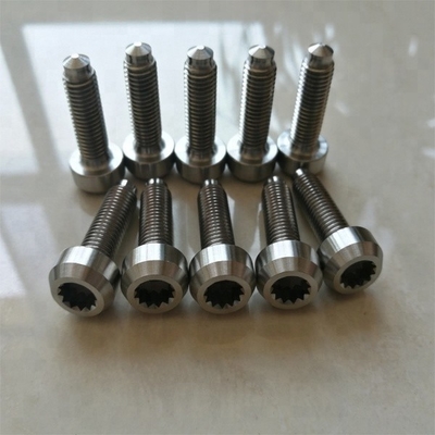 설치가 쉽고 내구성있는 M7 * 24mm 티타늄 스플릿 림 볼트 BBS DIN 표준 자연 마무리