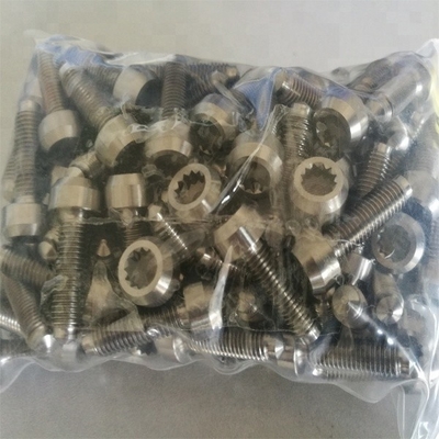 설치가 쉽고 내구성있는 M7 * 24mm 티타늄 스플릿 림 볼트 BBS DIN 표준 자연 마무리