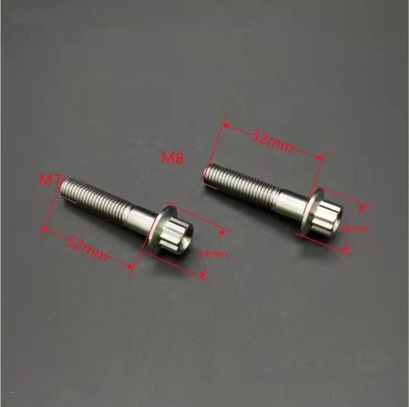 ISO 표준 ZINC 마무리 강철 및 티타늄 Gr5 12 PT BBS 스플릿 림 볼트 M7 x 32mm M8 * 32mm 자동차 애플리케이션
